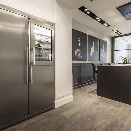 Modern Nik Apt Lipcse