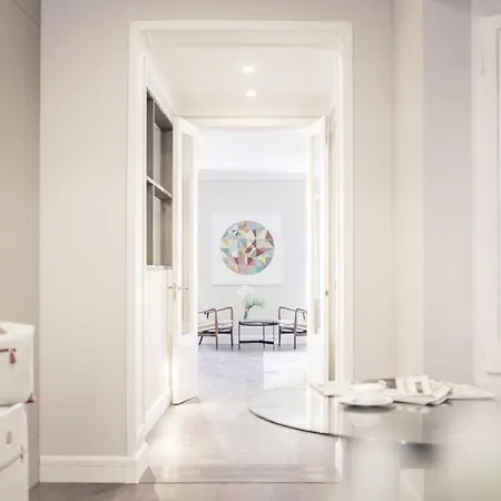 Modern Nik Apt *