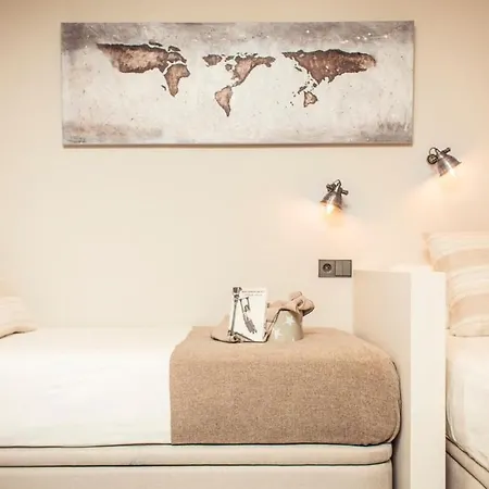 Modern Nik Apt